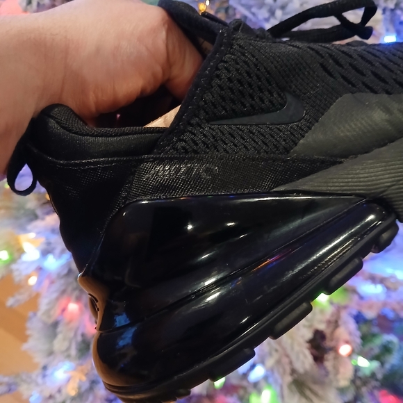 Nike Air Max 270 Streetwear/Lifestyle Athletic Shoes Size 7 Youth/8.5 Women - Picture 5 of 11
